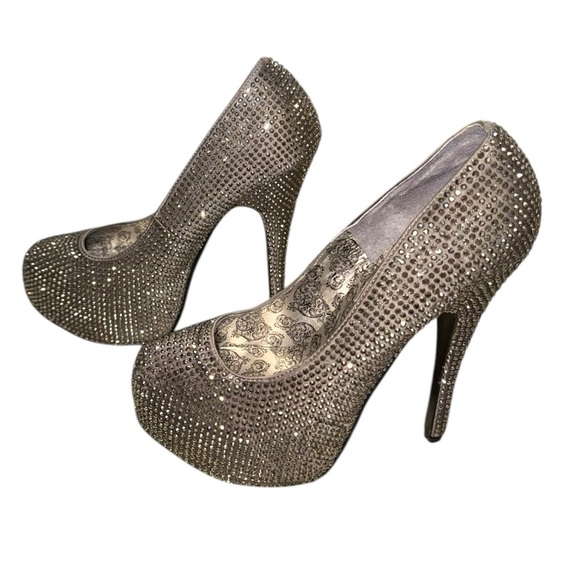 Bordello Rhinestone Platform Stilettos – Silver Sparkle – Size 6.5–7 - Picture 3 of 9